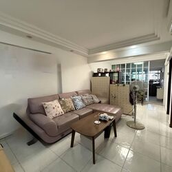 Blk 11 Holland Vista (Queenstown), HDB 3 Rooms #562080111